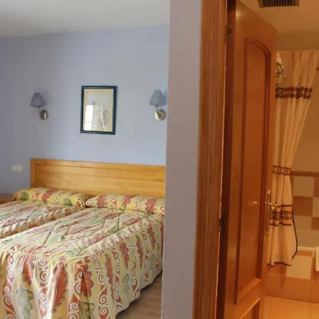 호텔 Casa Martin 2*